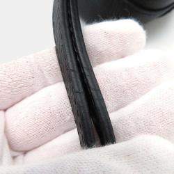 مملوكة مسبقًا Louis Vuitton Black Grained Calf Leather Lockme Backpack 