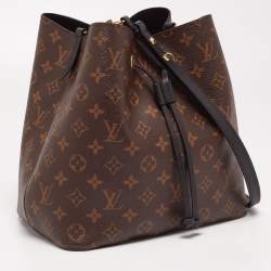  مملوكة مسبقًا حقيبة لوي فيتون نيونوي جلد وكانفاس مونوغرامي