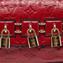 مملوكة مسبقًا Louis Vuitton Red Monogram Glossy Leather My Deer Enigme Clutch