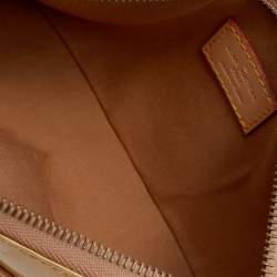 Pre Owned Louis Vuitton Beige Monogram Vernis Mallory Square Bag