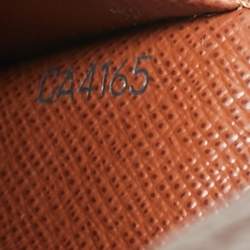 مملوكة مسبقًا حافظة بطاقات لوي فيتون باس طية مزدوجة كانفاس مونوغرامية