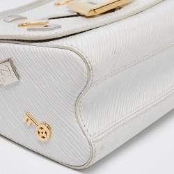 مملوكة مسبقًا Louis Vuitton White Epi Leather Twist Love Lock Charms MM Bag
