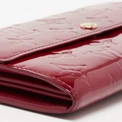 Louis Vuitton Pomme D’amour Monogram Vernis Sarah Wallet