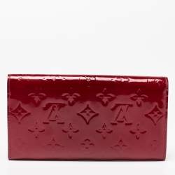 Louis Vuitton Pomme D’amour Monogram Vernis Sarah Wallet