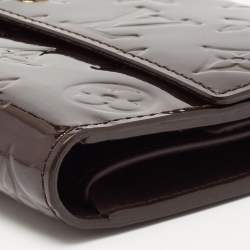 Louis Vuitton Amarante Monogram Vernis Sarah Wallet