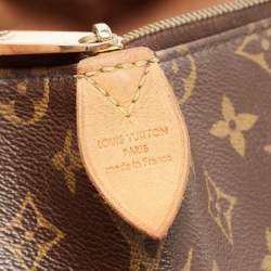 مملوكة مسبقًا Louis Vuitton Monogram Canvas Totally MM Bag