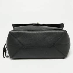 Pre Owned Louis Vuitton Black Empriente Leather Lockme MM Bag