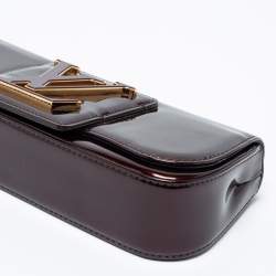 Pre Owned Louis Vuitton Amarante Vernis Sobe Clutch