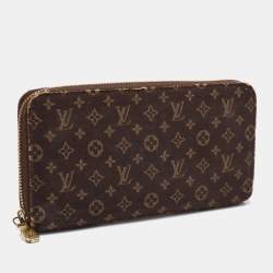 مملوكة مسبقًا محفظة غوتشي زيبي مونوغرام إيديل بني