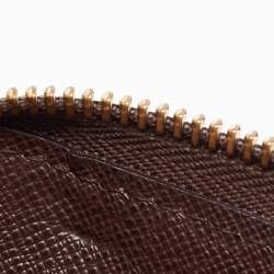 مملوكة مسبقًا محفظة غوتشي زيبي مونوغرام إيديل بني