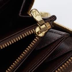 مملوكة مسبقًا محفظة غوتشي زيبي مونوغرام إيديل بني