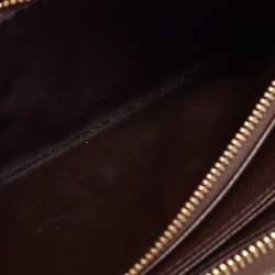 مملوكة مسبقًا محفظة غوتشي زيبي مونوغرام إيديل بني