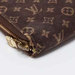 مملوكة مسبقًا محفظة غوتشي زيبي مونوغرام إيديل بني