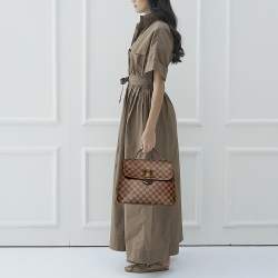 مملوكة مسبقًا Louis Vuitton Damier Ebene Canvas Bergamo MM Bag