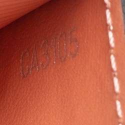 مملوكة مسبقًا Louis Vuitton Rose Nare Epi Leather Louise Wallet