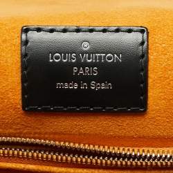 مملوكة مسبقًا Louis Vuitton Black Epi Leather Grenelle PM Bag