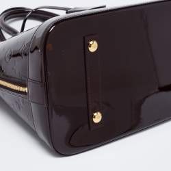 مملوكة مسبقًا حقيبة لوي فيتون ألما جلد فيرنيه أمارانت مونوغرامي GM