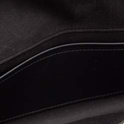 مملوكة مسبقًا Louis Vuitton Black Vernis Leather Louise Clutch