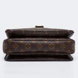 مملوكة مسبقًا Louis Vuitton Monogram Canvas Pochette Metis Bag