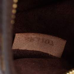 مملوكة مسبقًا Louis Vuitton Monogram Canvas Pochette Metis Bag