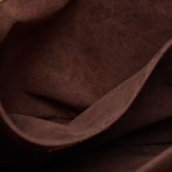 مملوكة مسبقًا Louis Vuitton Monogram Canvas Pochette Metis Bag