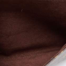 مملوكة مسبقًا Louis Vuitton Monogram Canvas Pochette Metis Bag