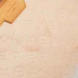 Pre Owned Louis Vuitton Blanc Corail Monogram Vernis Brea MM Bag