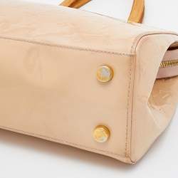 Pre Owned Louis Vuitton Blanc Corail Monogram Vernis Brea MM Bag