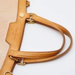 Pre Owned Louis Vuitton Blanc Corail Monogram Vernis Brea MM Bag