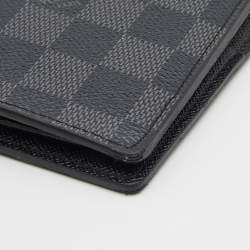 مملوكة مسبقًا Louis Vuitton Damier Graphite Canvas Brazza Wallet