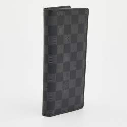 مملوكة مسبقًا Louis Vuitton Damier Graphite Canvas Brazza Wallet