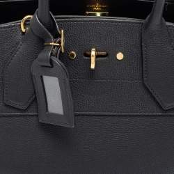 مملوكة مسبقًا Louis Vuitton Black Leather City Steamer MM Bag