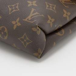 مملوكة مسبقًا حقيبة لوي فيتون بالاس جلد وكانفاس مونوغرامي زعفراني بسلسلة