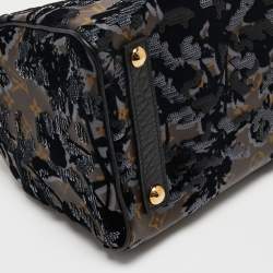 مملوكة مسبقًا Louis Vuitton Monogram Canvas Limited Edition Fleur De Jais Speedy 30 Bag