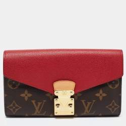 Louis Vuitton Womens Portefeuille Josephine Textured Leather Mini Wallet Red
