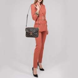 مملوكة مسبقًا Louis Vuitton Brown Monogram Canvas and Leather Pochette Metis Bag