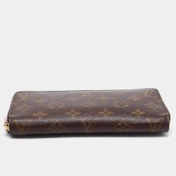مملوكة مسبقًا Louis Vuitton Monogram Canvas Zippy Wallet