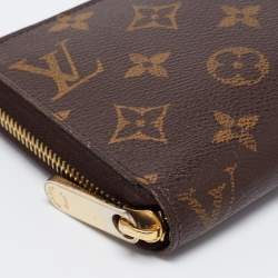 مملوكة مسبقًا Louis Vuitton Monogram Canvas Zippy Wallet