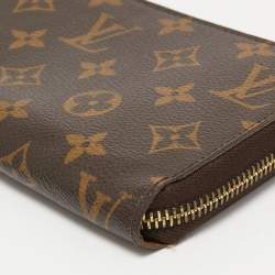 Louis Vuitton Monogram Canvas Zippy Wallet