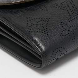 Louis Vuitton Black Monogram Mahina Leather Amelia Wallet
