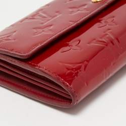 Louis Vuitton Pomme D’amour Monogram Vernis Leather Sarah Wallet