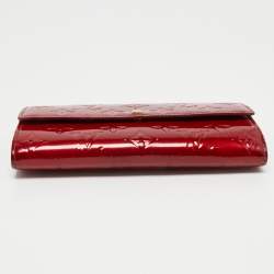 Louis Vuitton Pomme D’amour Monogram Vernis Leather Sarah Wallet