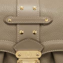 Pre Owned Louis Vuitton Beige Suhali Leather Le Confident Bag