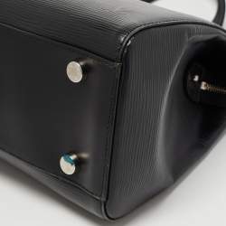 Pre Owned Louis Vuitton Black Epi Leather Brea GM Bag