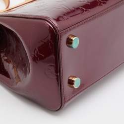 مملوكة مسبقًا Louis Vuitton Amarante Monogram Vernis Brea MM Bag