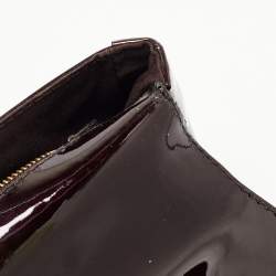 Pre Owned Louis Vuitton Amarante Patent Leather Sobe Clutch