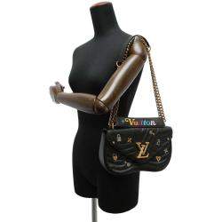 مملوكة مسبقًا Louis Vuitton Black Smooth Calf Leather New Wave Chain MM Shoulder Bag