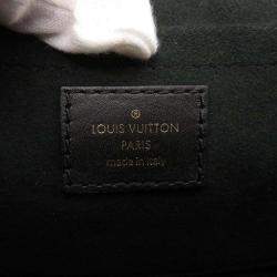 مملوكة مسبقًا Louis Vuitton Black Smooth Calf Leather New Wave Chain MM Shoulder Bag