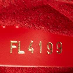 مملوكة مسبقًا Louis Vuitton Tricolor Epi Leather Twist PM Bag