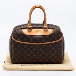 مملوكة مسبقًا حقيبة لوي فيتون ديوفيل كانفاس مونوغرامي